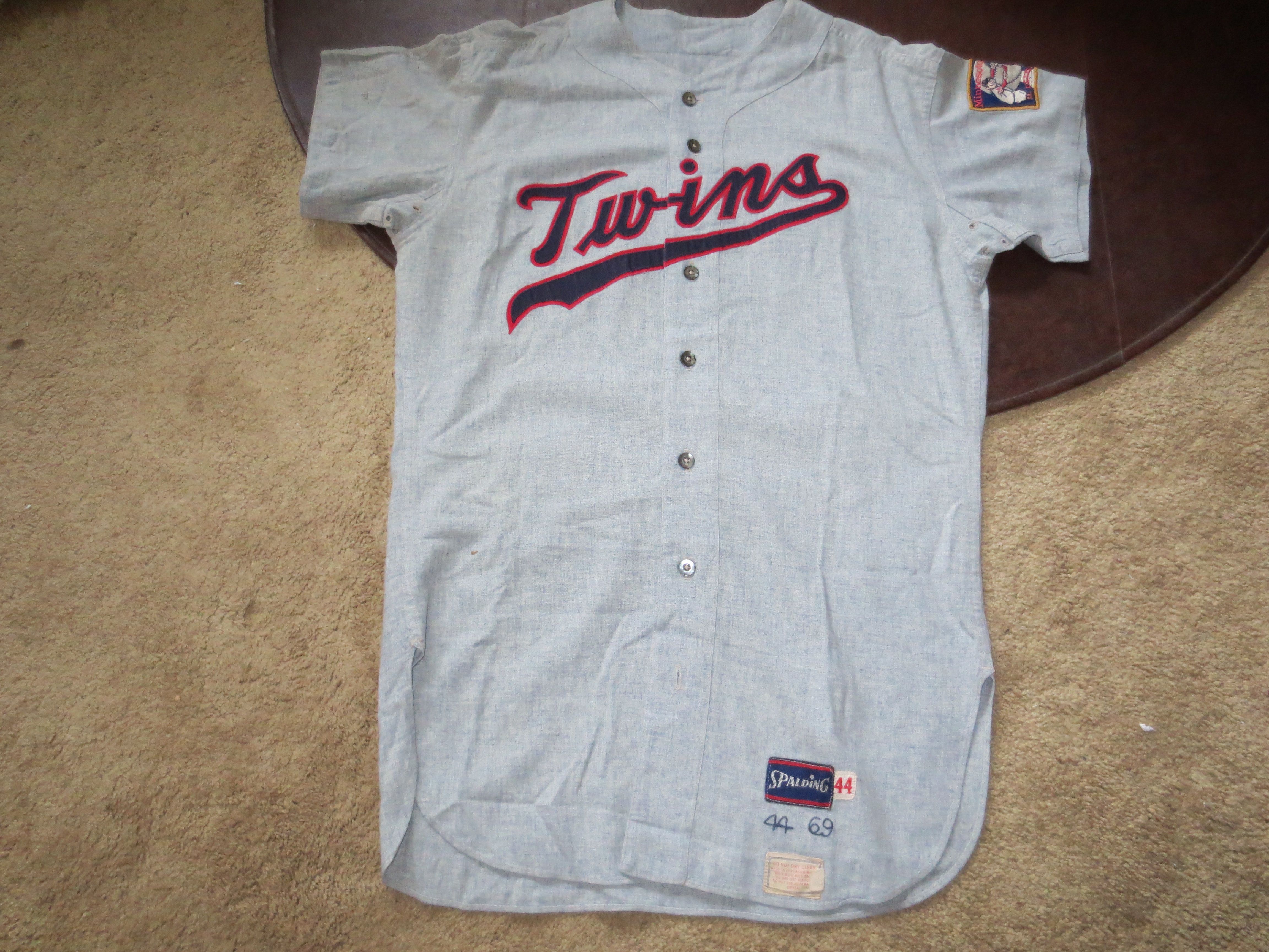 minnesota twins road jersey