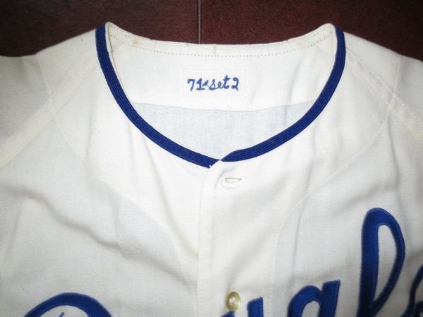 1971 Kansas City Royals Game Used Worn Home Flannel Jersey Carl Taylor #44  Wilson 42