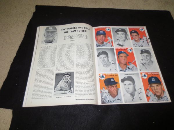 Second Issue Ever of Sports Illustrated 8-23-54 with baseball cards insert TOUGH