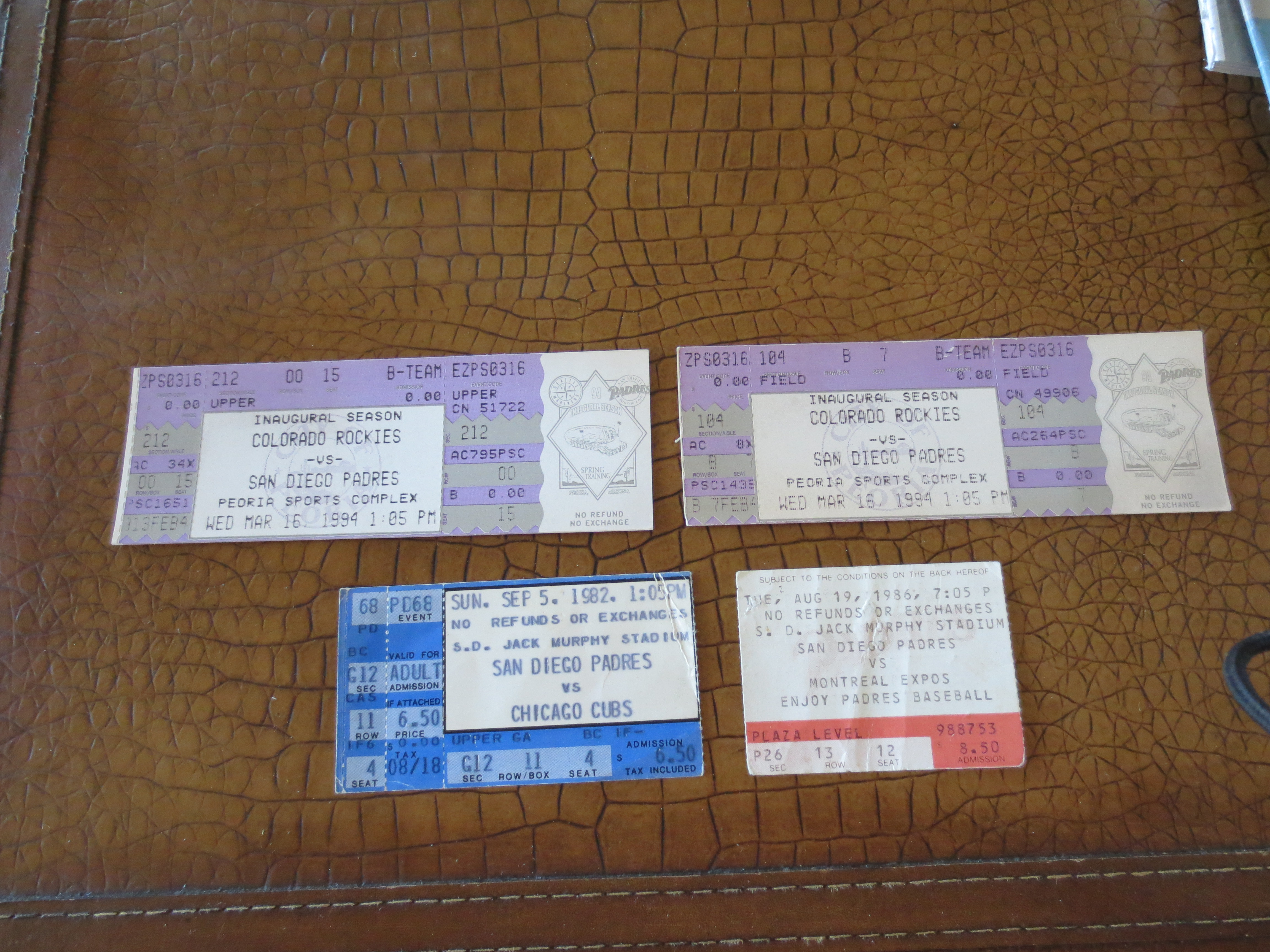padres tickets