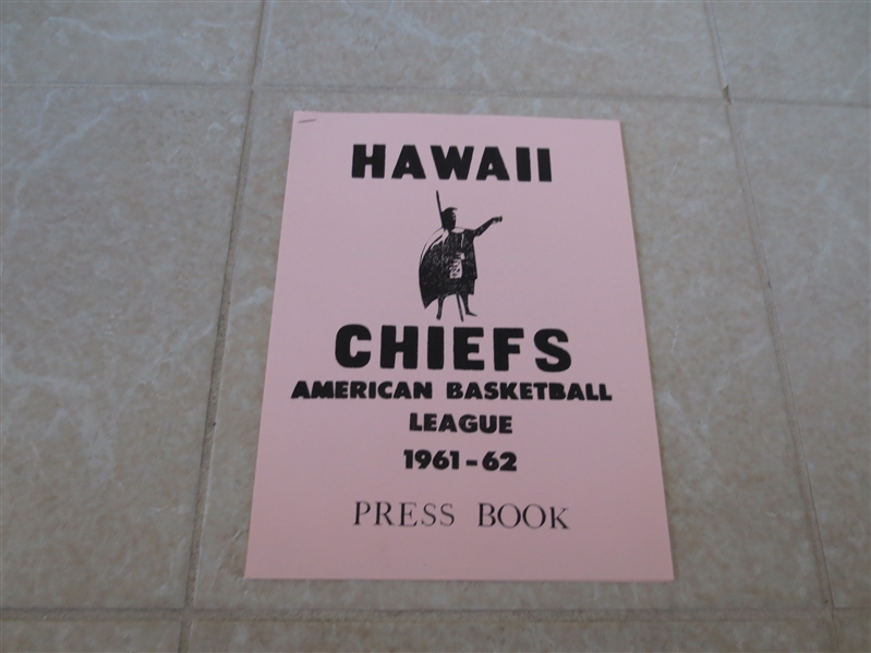 1961-62 Hawaii Chiefs ABL Basketball Media Guide Abe Saperstein  VERY RARE!