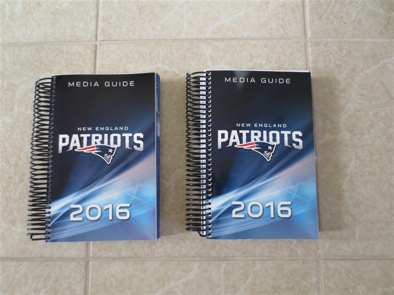 (2) 2016 New England Patriots Media Guides
