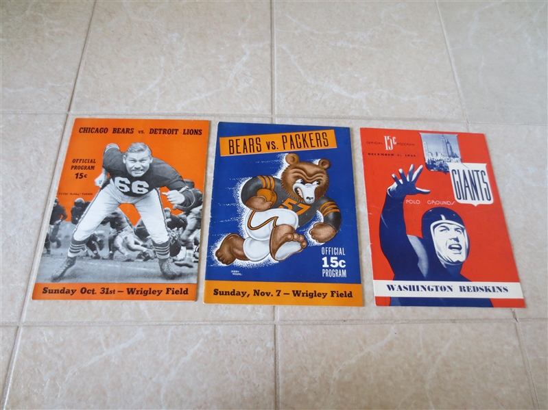 (3) 1943 Chicago Bears and New York Giants football programs 