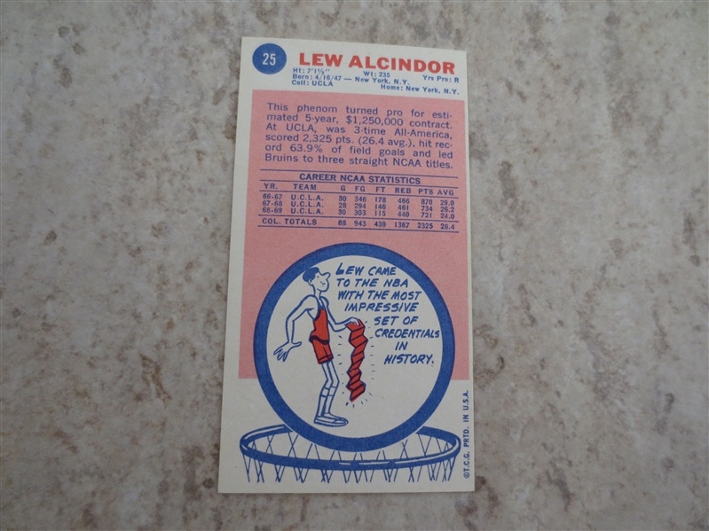 1969-70 Topps Lew Alcindor rookie basketball card #25 in very nice condition!
