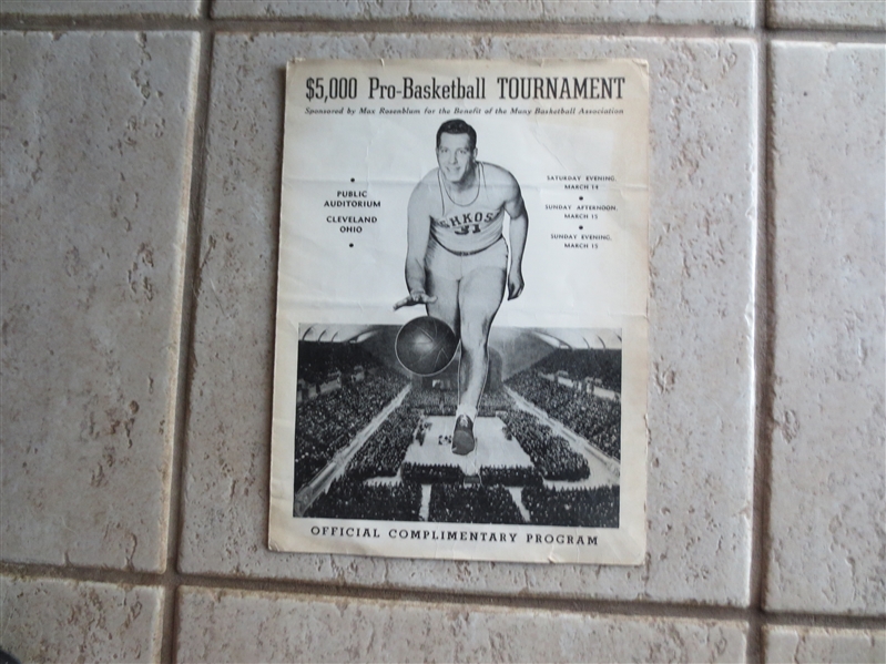 1942 Cleveland Auditorium Pro Basketball Tournament Program  New York Rens, Oshkosh, Ft. Wayne, Chicago Bruins
