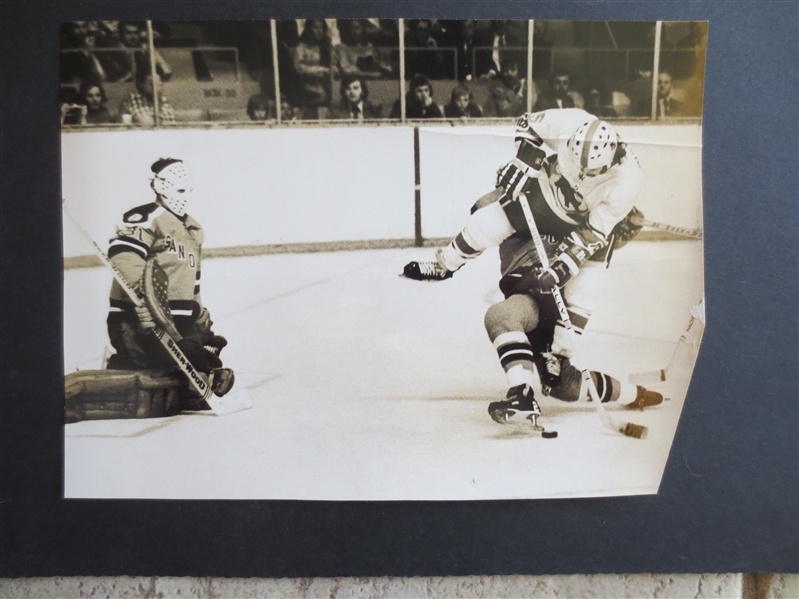 1975 San Diego Gulls Type 1 Hockey Photo 7 x 9.5