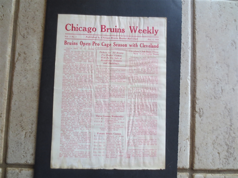 1928 Chicago Bruins vs. Cleveland Rosenblums Pro Basketball Handbill/Broadside Picturing Joe Lapchick with Chicago Bruins Weekly News  RARE!