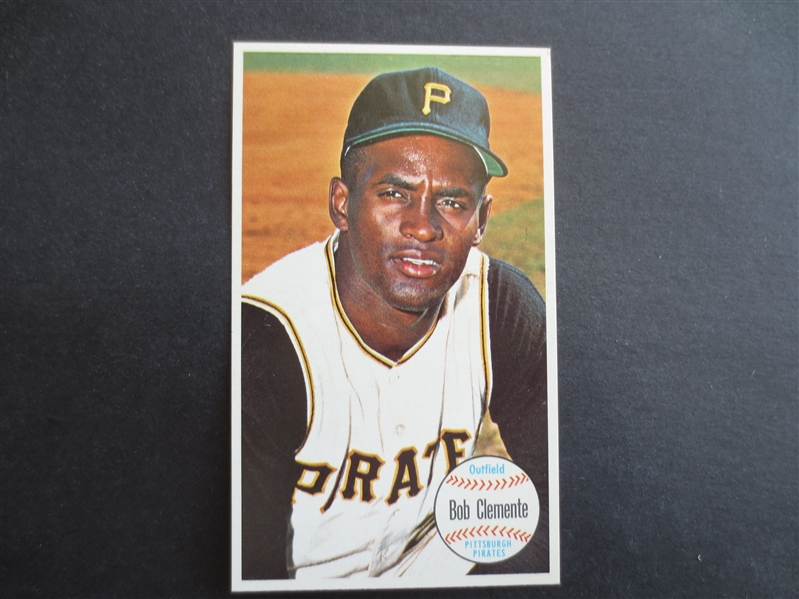 1964 Topps Giants Bob Clemente Baseball Card #11 in Beautiful Condition!